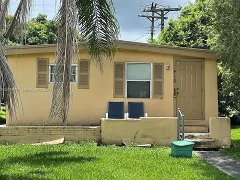 418 S Cocoanut Rd