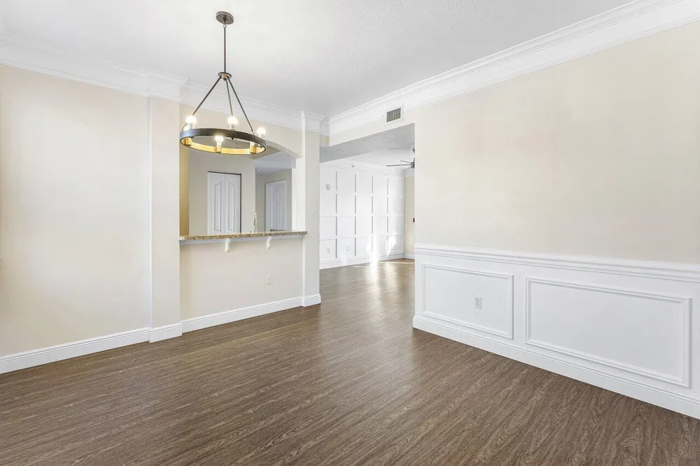 276 Murcia Drive #301 Jupiter, FL 33458