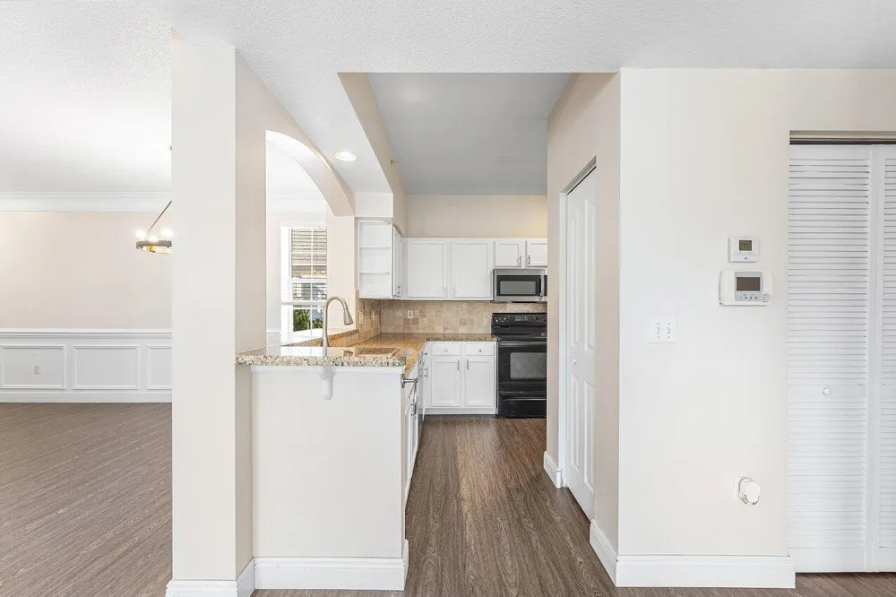 276 Murcia Drive #301 Jupiter, FL 33458