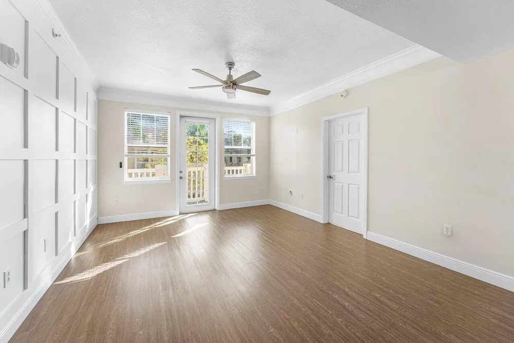 276 Murcia Drive #301 Jupiter, FL 33458