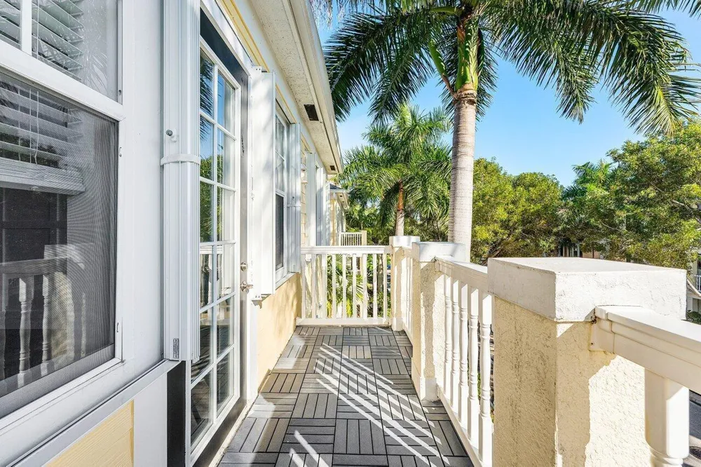 276 Murcia Drive #301 Jupiter, FL 33458
