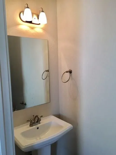 2213 Katy Lane #A Georgetown, TX 78626