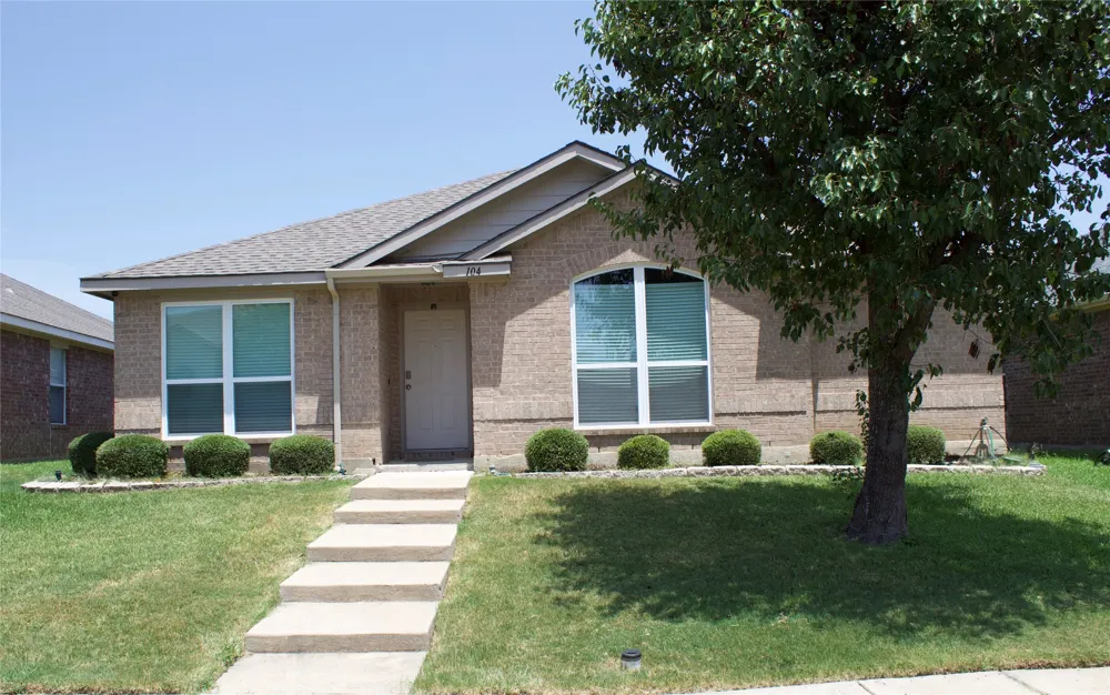 104 Cobblestone Drive Wylie, TX 75098