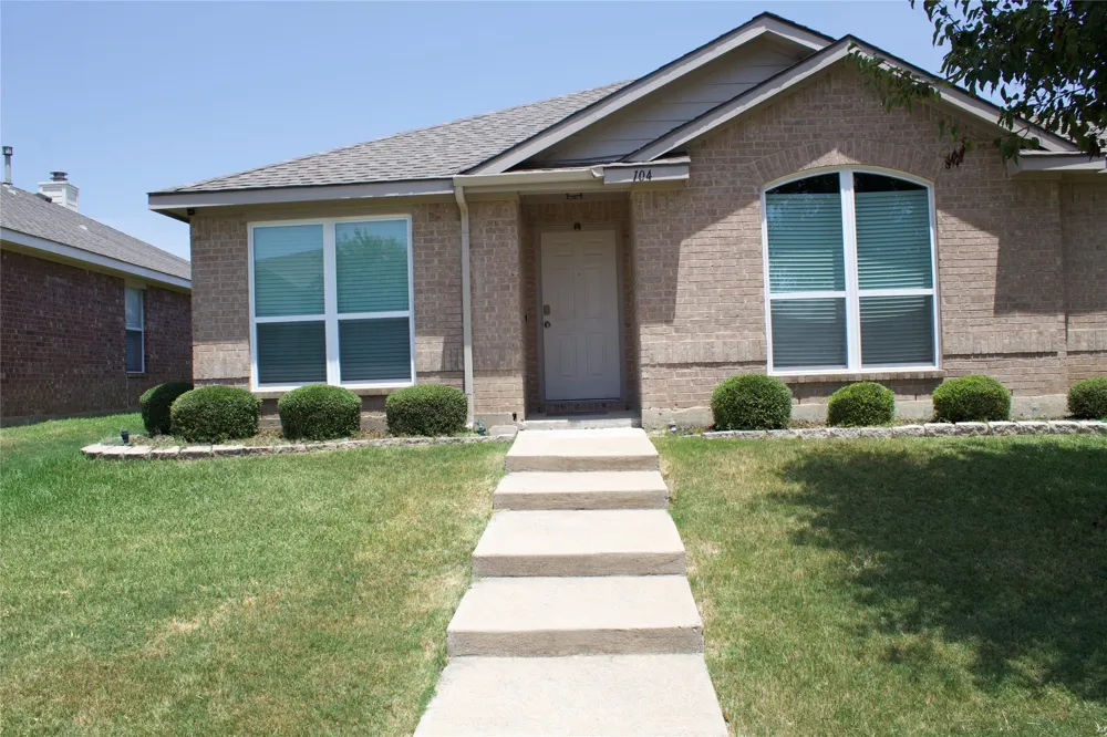 104 Cobblestone Drive Wylie, TX 75098