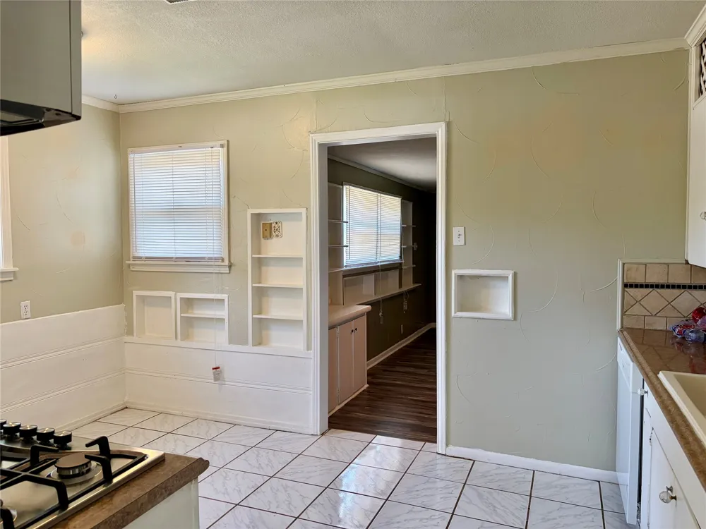 2225 Shannon Street Sherman, TX 75092