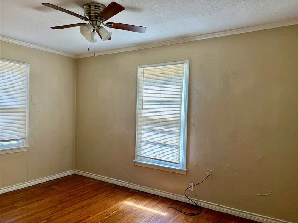 2225 Shannon Street Sherman, TX 75092
