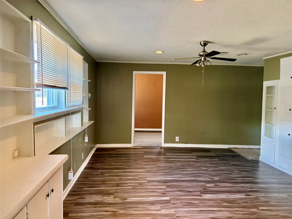 2225 Shannon Street Sherman, TX 75092