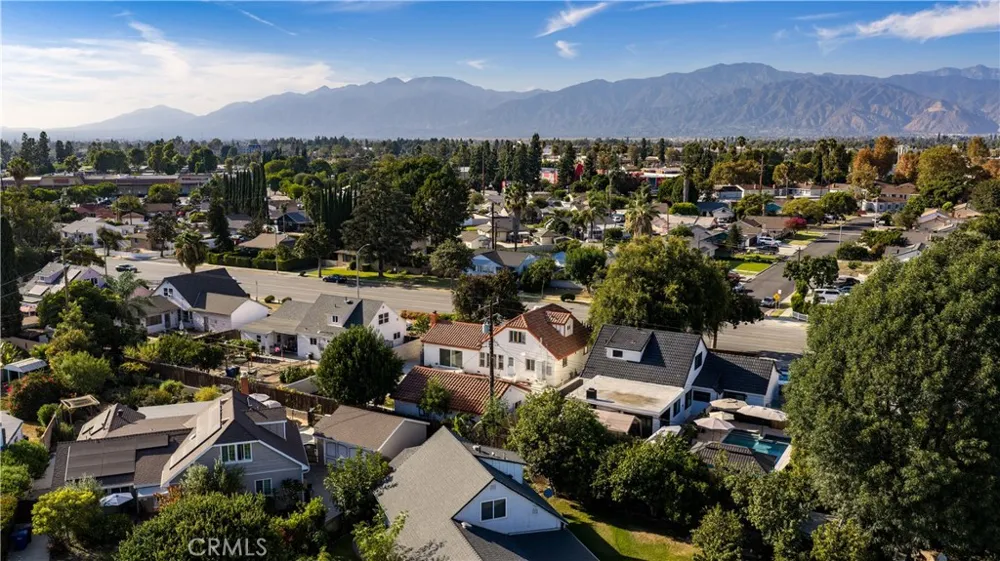 820 E Cameron Avenue West Covina, CA 91790