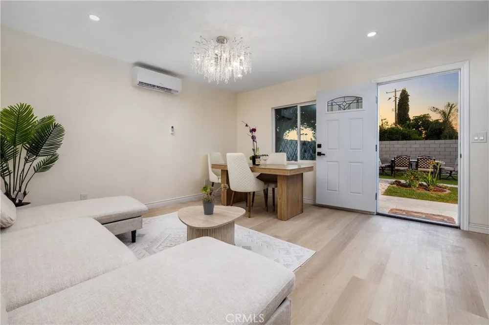 820 E Cameron Avenue West Covina, CA 91790