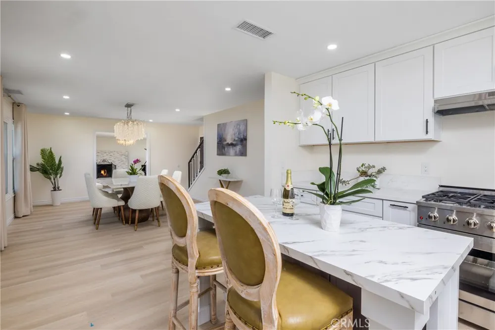 820 E Cameron Avenue West Covina, CA 91790