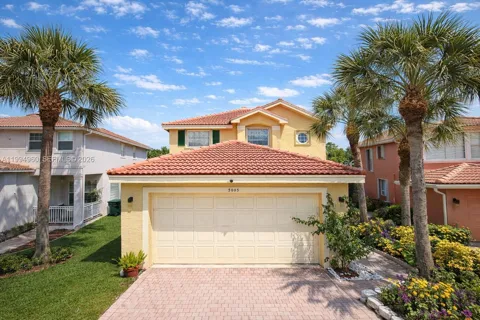 5005 Northern Lights Dr #5005
