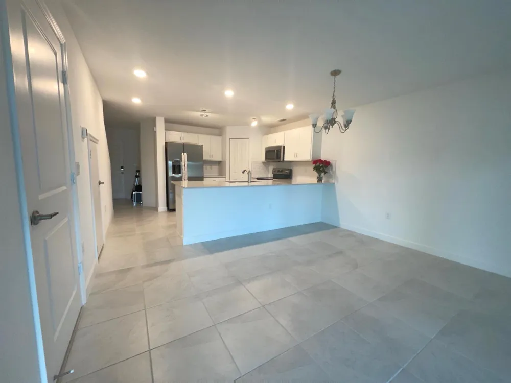 6907 Broadwater Lane Lake Worth, FL 33467