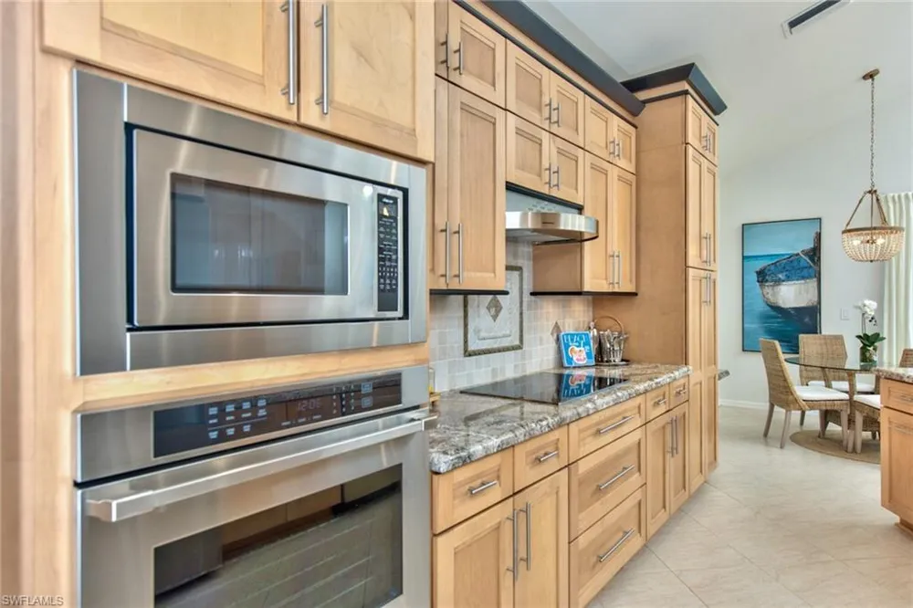 1705 Marsh RUN Naples, FL 34109