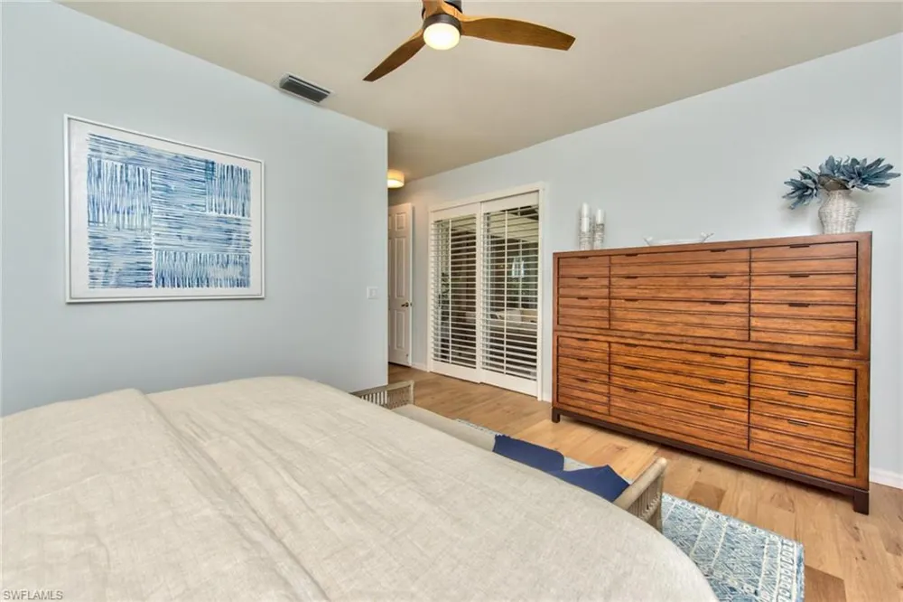 1705 Marsh RUN Naples, FL 34109