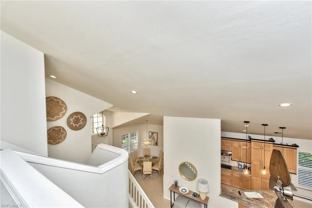 1705 Marsh RUN Naples, FL 34109