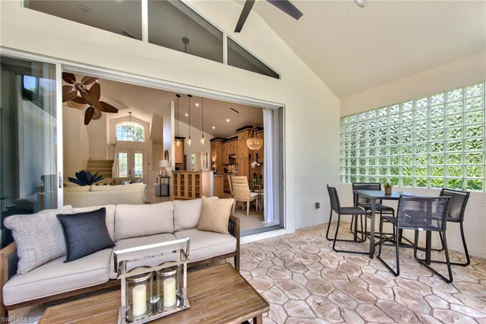 1705 Marsh RUN Naples, FL 34109