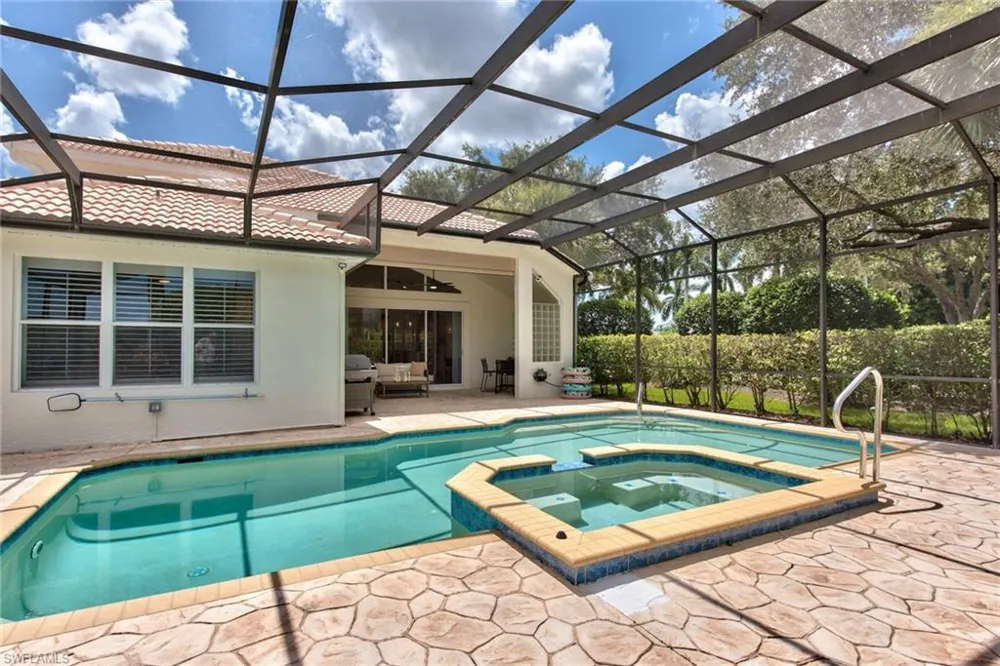 1705 Marsh RUN Naples, FL 34109