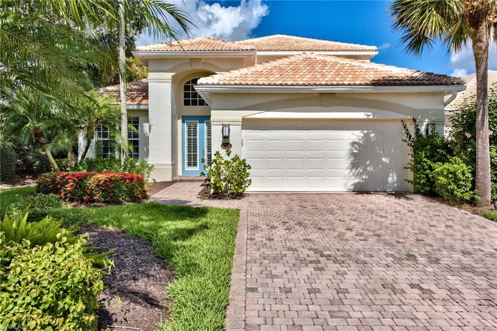 1705 Marsh RUN Naples, FL 34109