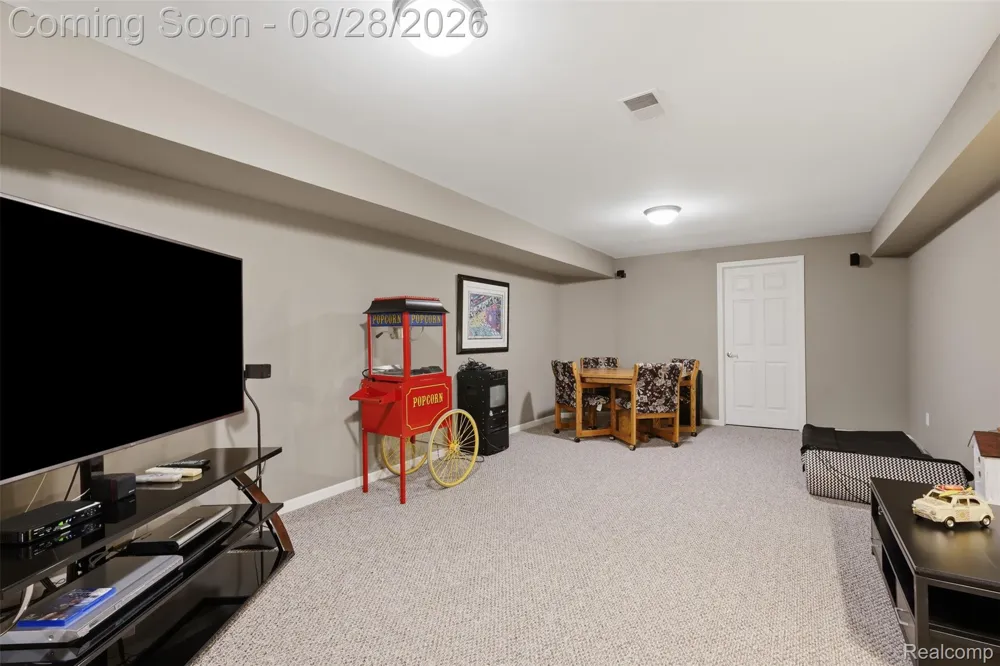 50717 Harbour View Drive New Baltimore City, MI 48047