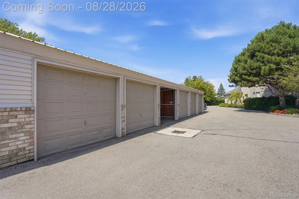 50717 Harbour View Drive New Baltimore City, MI 48047