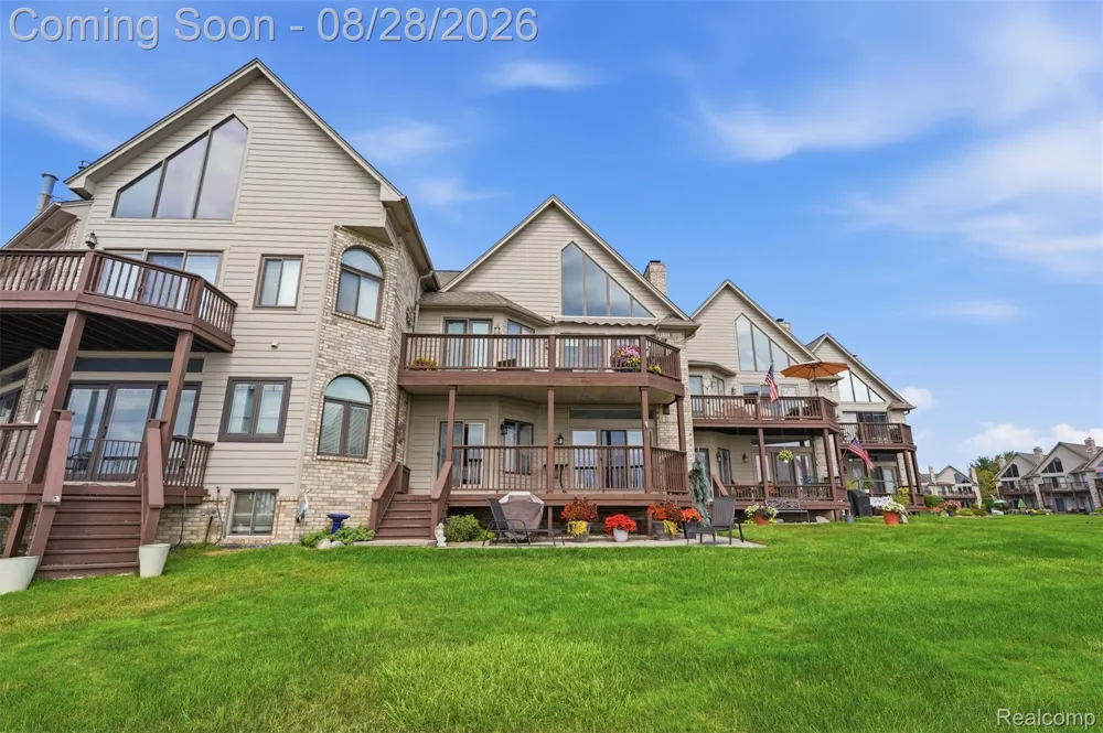 50717 Harbour View Drive New Baltimore City, MI 48047