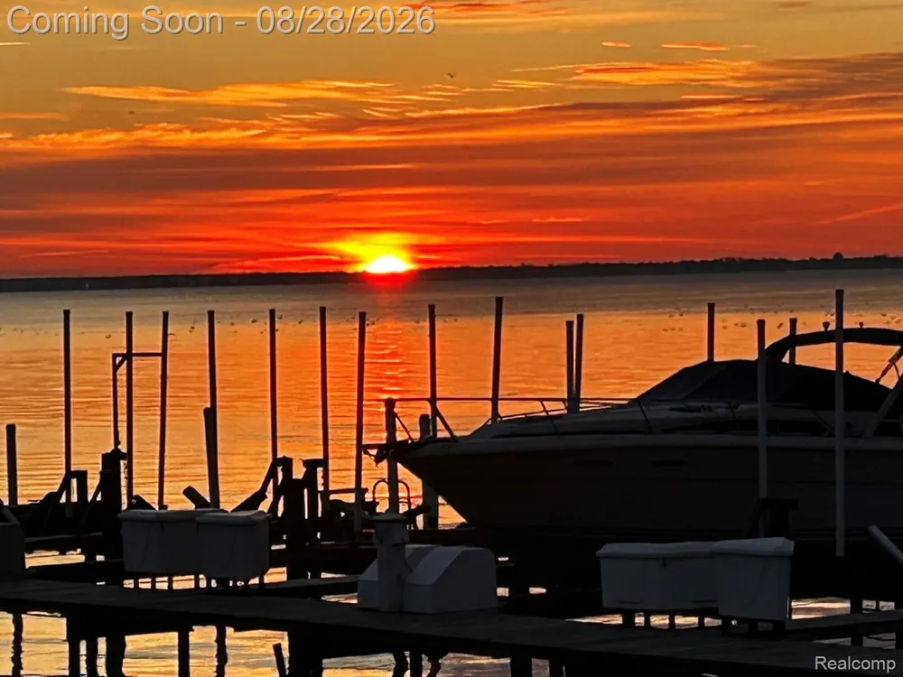 50717 Harbour View Drive New Baltimore City, MI 48047