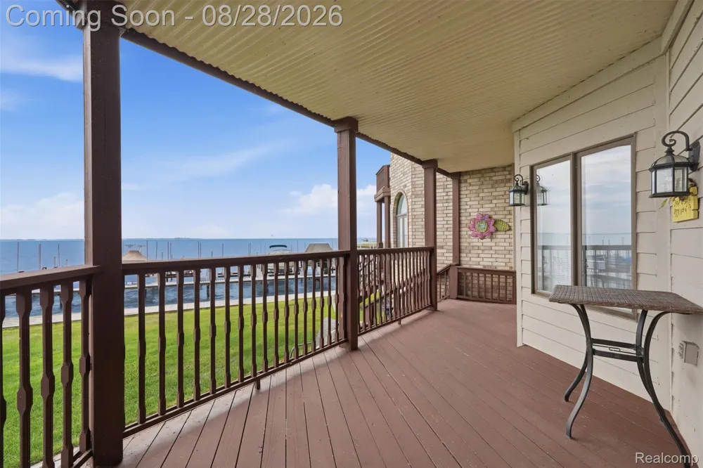 50717 Harbour View Drive New Baltimore City, MI 48047