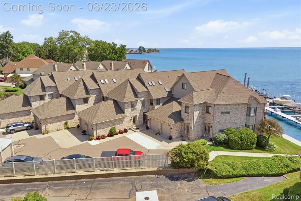 50717 Harbour View Drive New Baltimore City, MI 48047