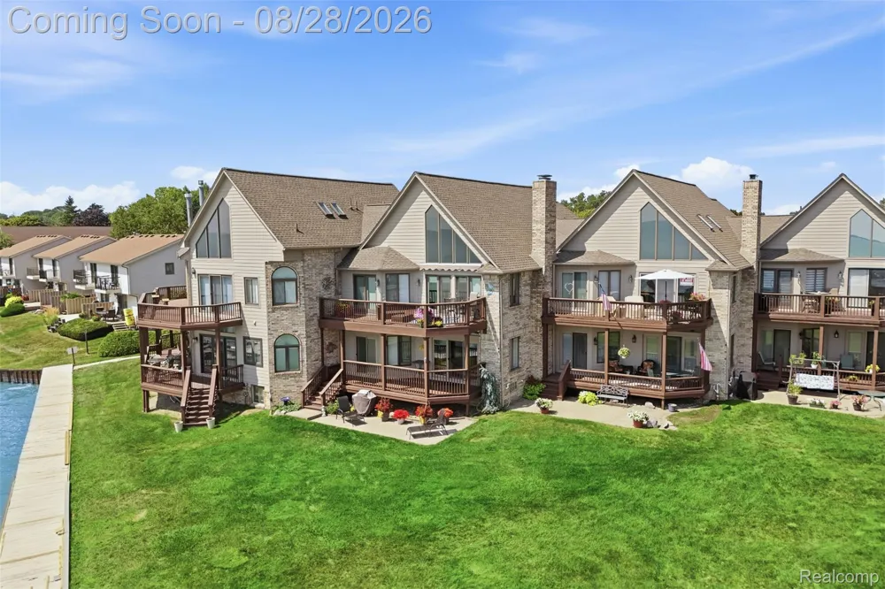 50717 Harbour View Drive New Baltimore City, MI 48047