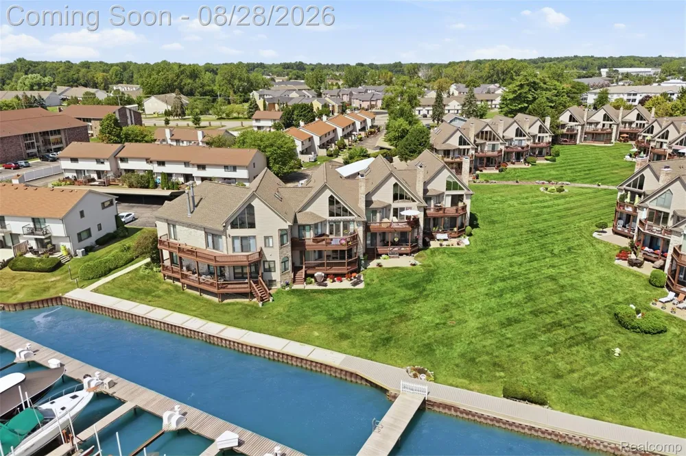 50717 Harbour View Drive New Baltimore City, MI 48047