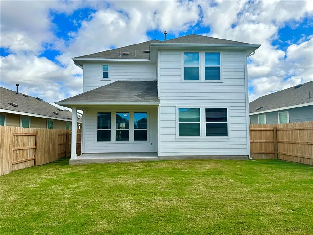 195 Living Reef Drive Maxwell, TX 78656
