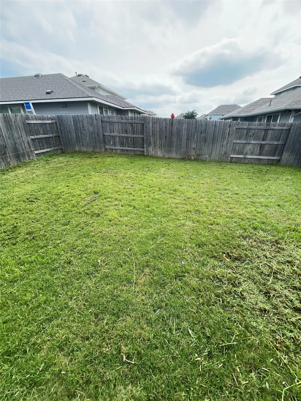 195 Living Reef Drive Maxwell, TX 78656