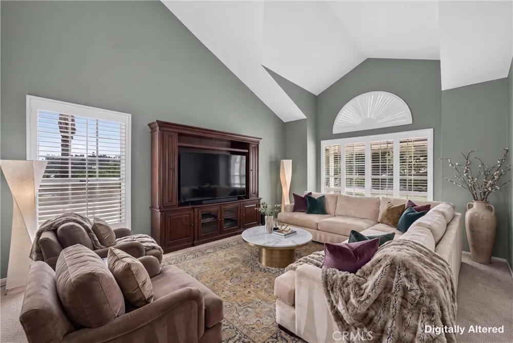 2000 Citrus Wood Lane Riverside, CA 92503