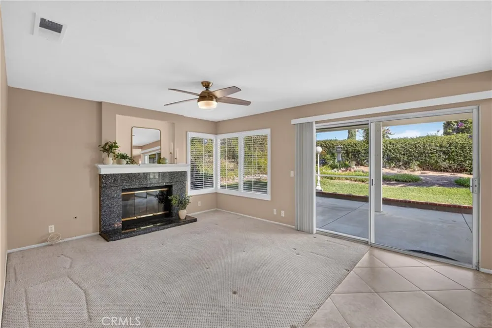 2000 Citrus Wood Lane Riverside, CA 92503