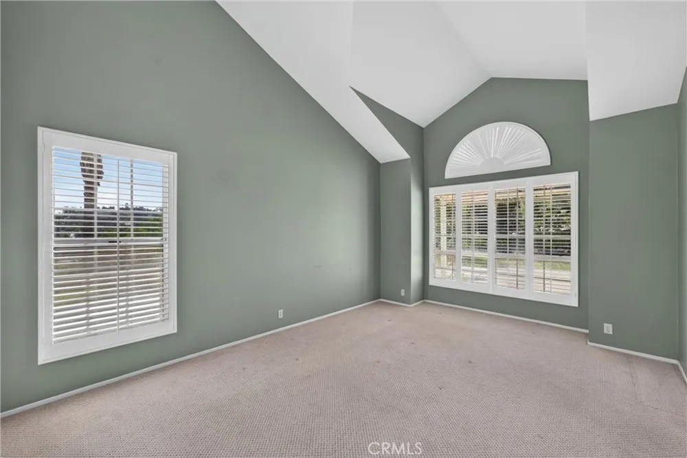 2000 Citrus Wood Lane Riverside, CA 92503