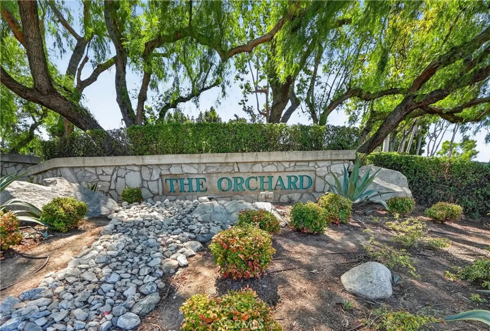 2000 Citrus Wood Lane Riverside, CA 92503