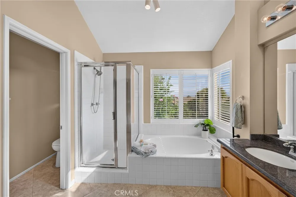 2000 Citrus Wood Lane Riverside, CA 92503