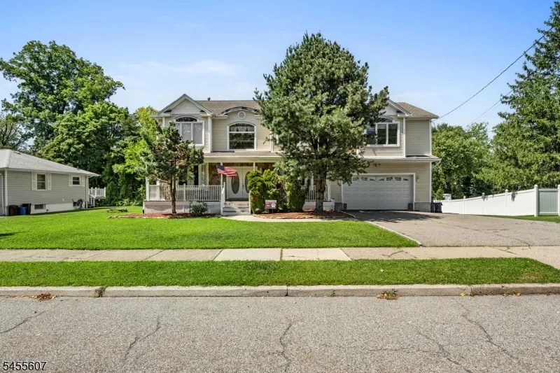 70 Farmingdale Rd Wayne, NJ 07470
