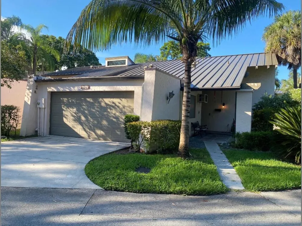 3400 Spring Bluff Place Lauderhill, FL 33319