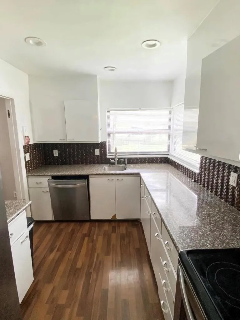 3400 Spring Bluff Place Lauderhill, FL 33319