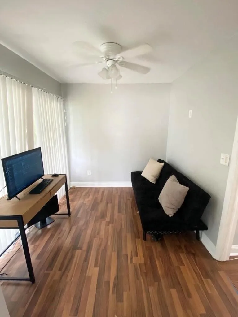 3400 Spring Bluff Place Lauderhill, FL 33319