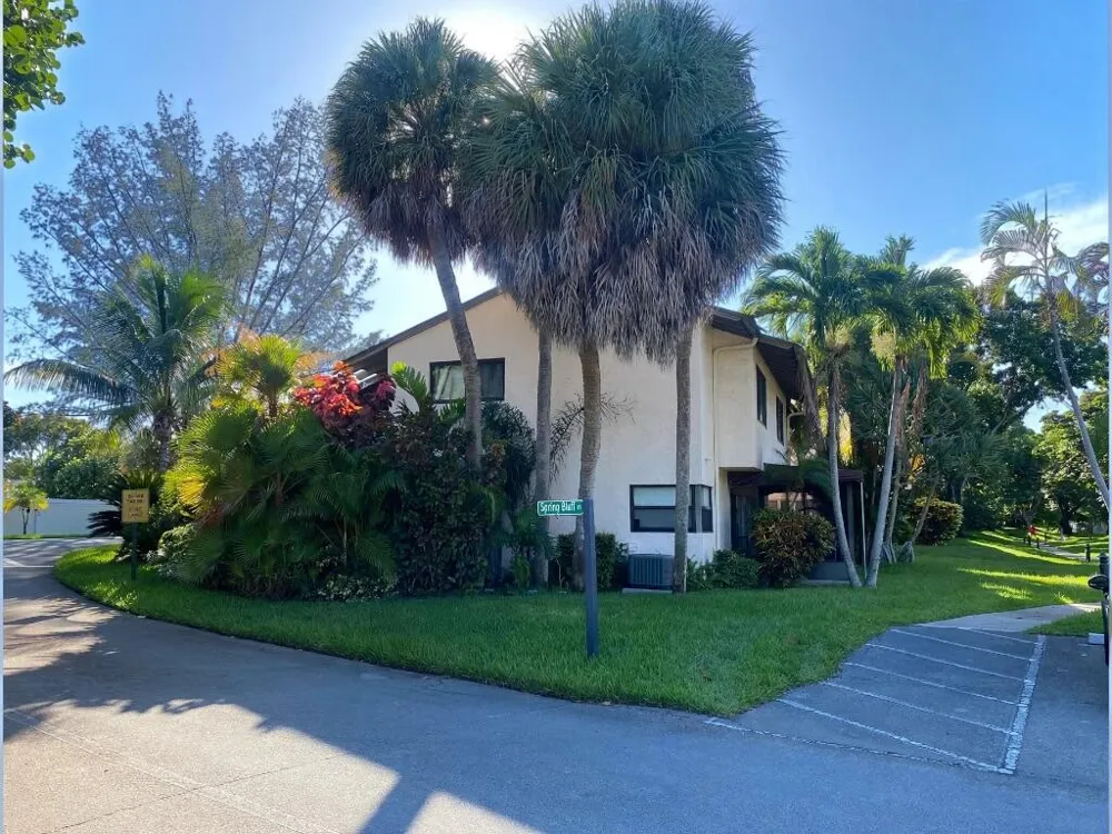 3400 Spring Bluff Place Lauderhill, FL 33319