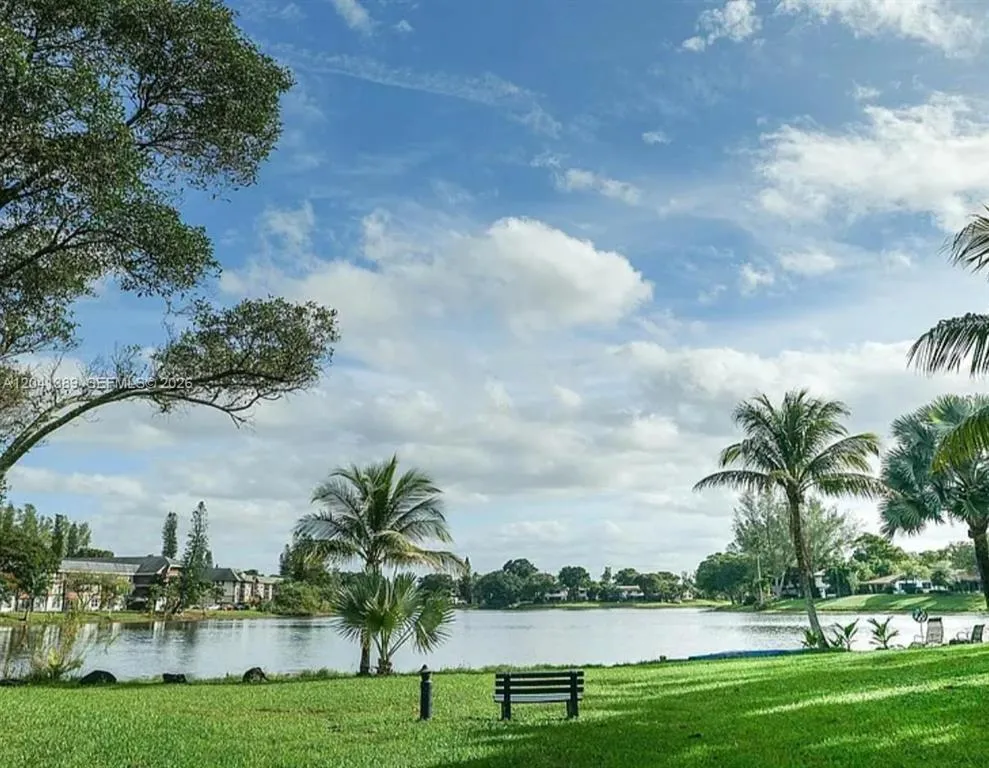 3400 Spring Bluff Place Lauderhill, FL 33319