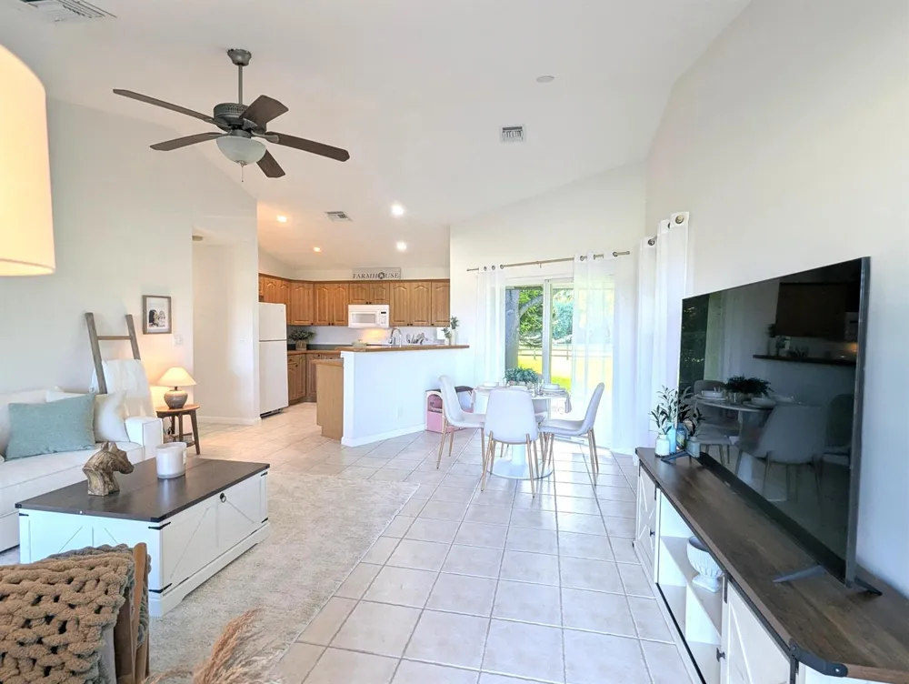 819 Cindy Circle Lane #~ Barn & Guest House Wellington, FL 33414
