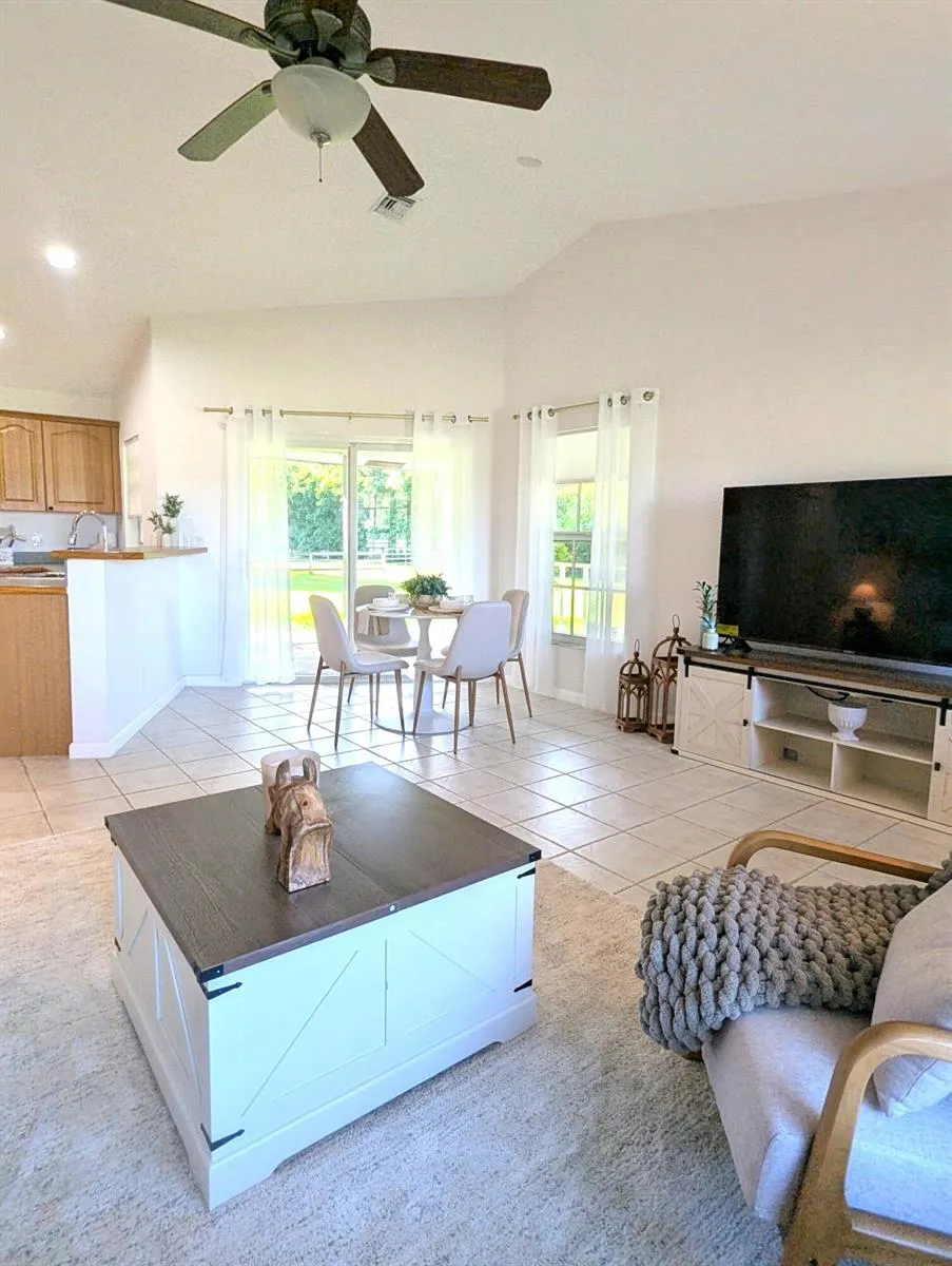 819 Cindy Circle Lane #~ Barn & Guest House Wellington, FL 33414