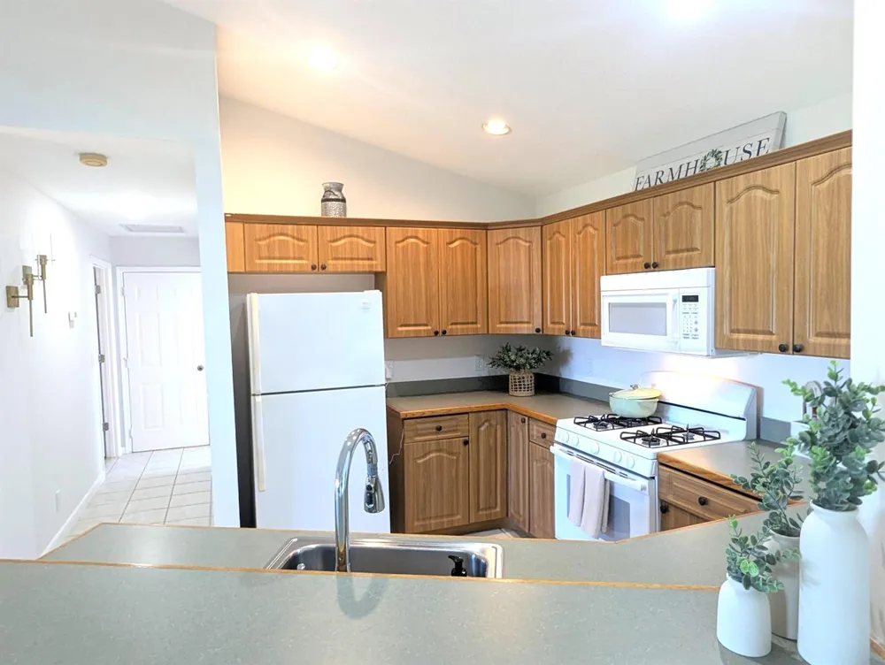 819 Cindy Circle Lane #~ Barn & Guest House Wellington, FL 33414