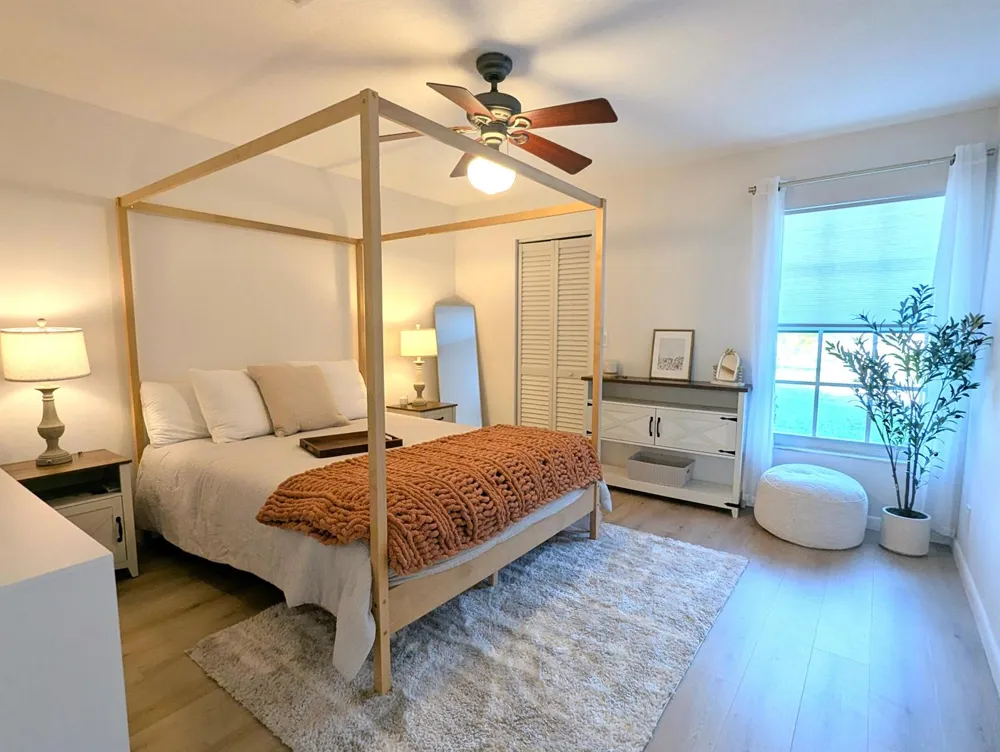 819 Cindy Circle Lane #~ Barn & Guest House Wellington, FL 33414