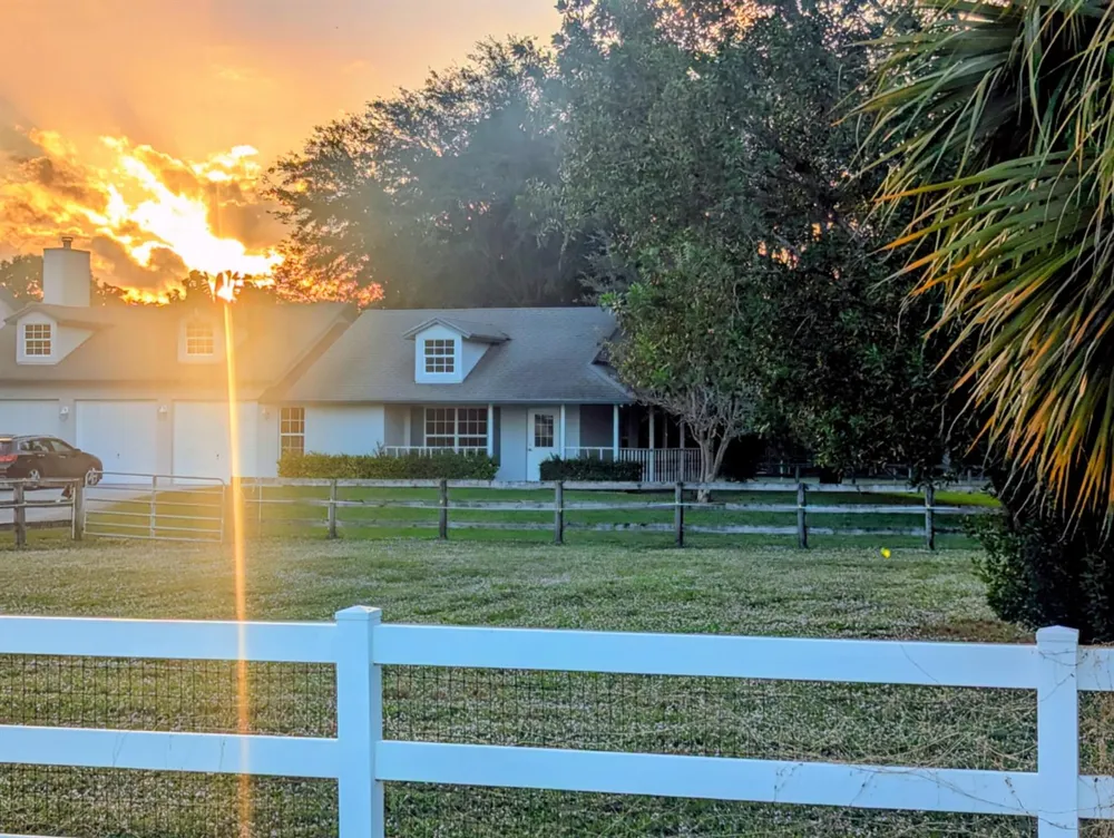 819 Cindy Circle Lane #~ Barn & Guest House Wellington, FL 33414