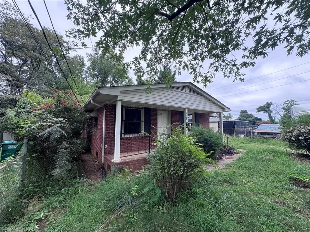 1763 Lamb Avenue High Point, NC 27260
