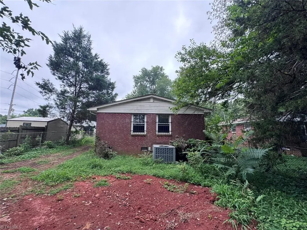 1763 Lamb Avenue High Point, NC 27260